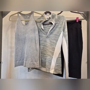 Size Small Athleta Bundle Tank Top Quarter Zip And Black Leggings